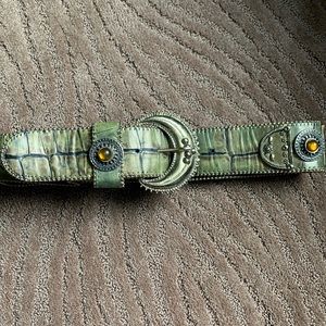 Gold Belt Buckle wirh gold hardware, 40” womens belt.